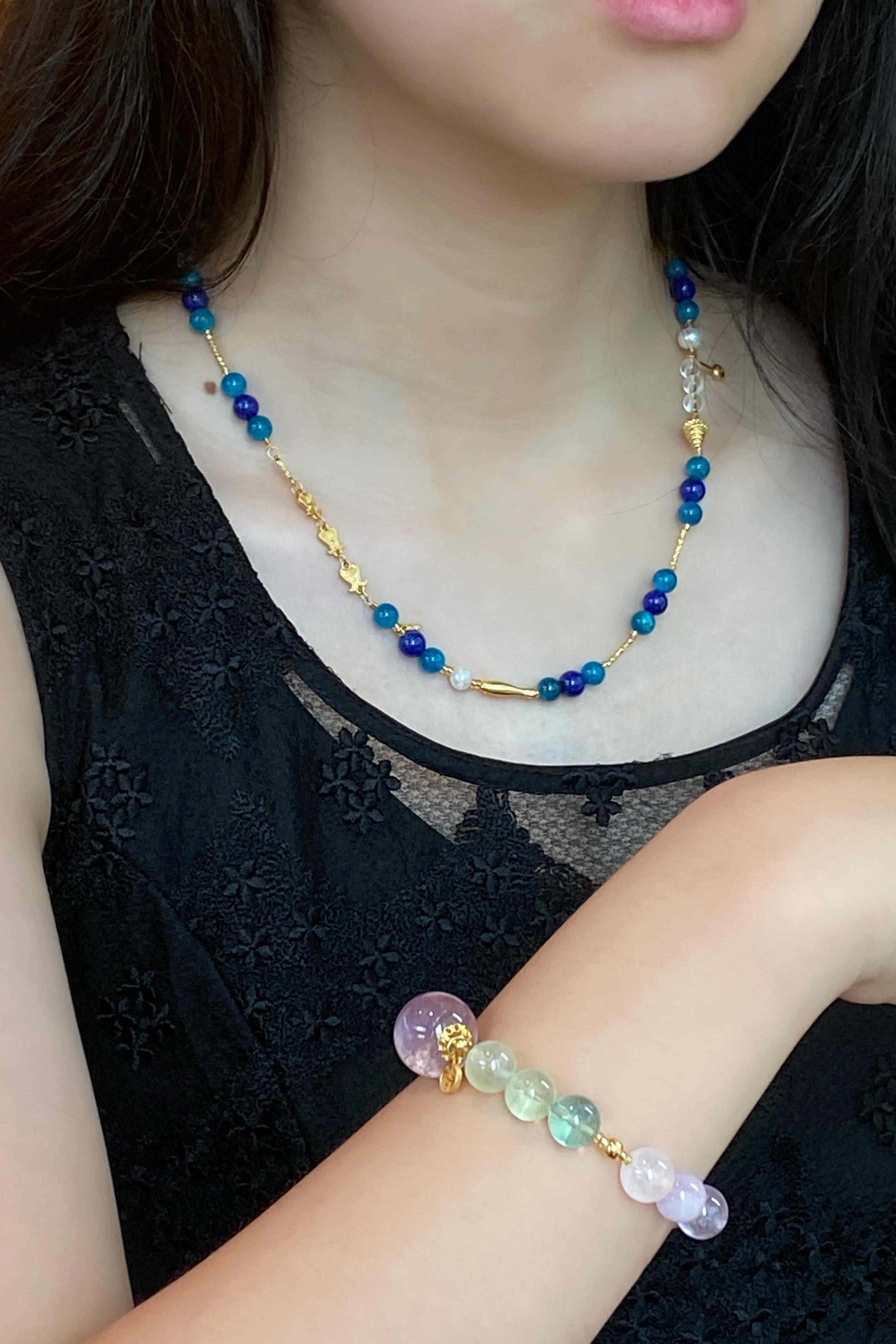 Ocean‘s Secret Intuition Necklace: Deep Wisdom from Blue Apatite & Lapis