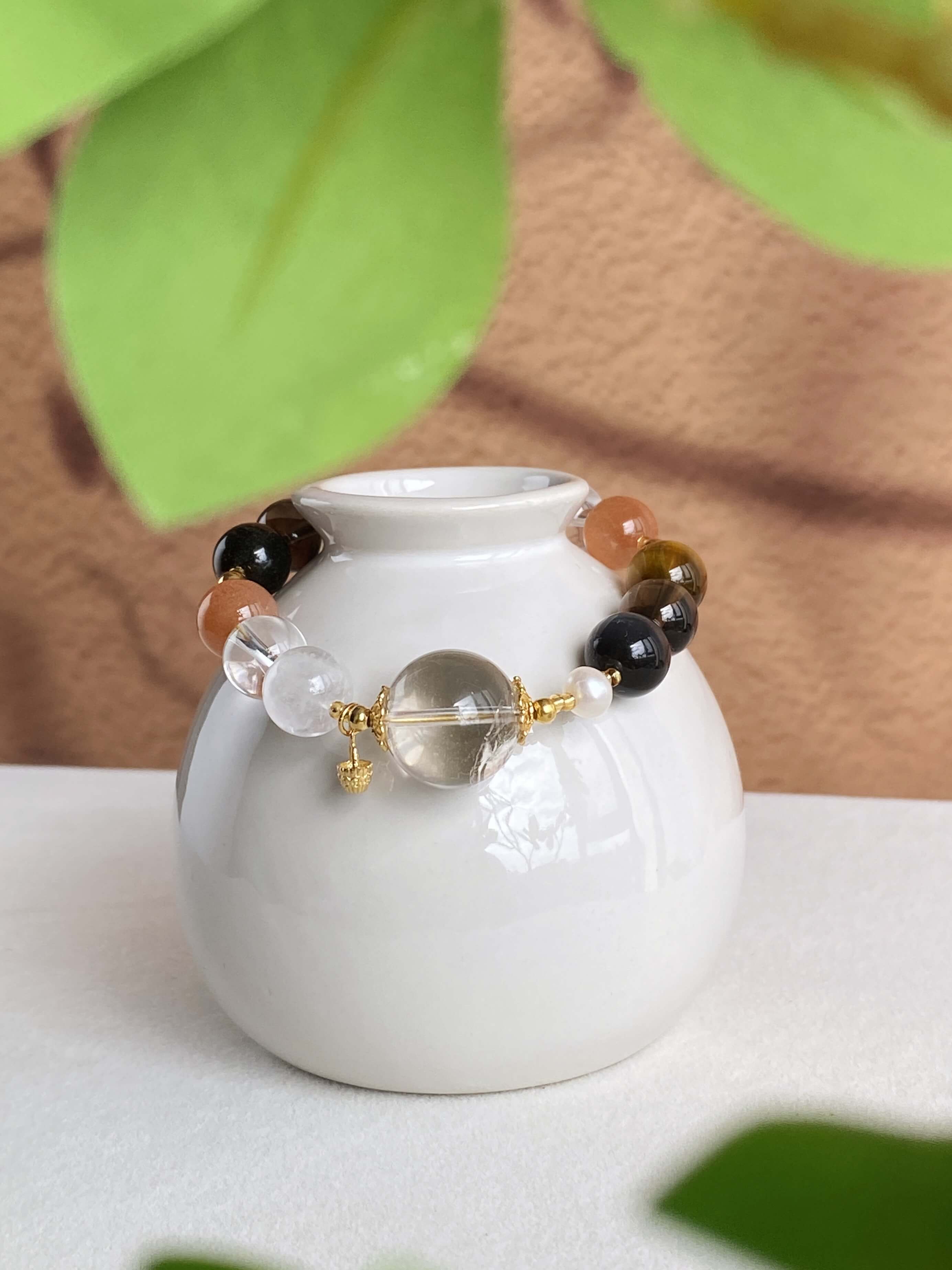 Aura Crystal Bracelet Fresh Style Showcase: Meaningful Gifts for Women